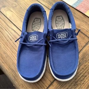 EUC HEY DUDE Royal Blue Wally Slub Canvas Size Youth 1